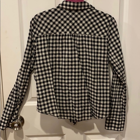 J Crew Lightweight Gingham Tie Front Top EUC - Picture 7 of 8